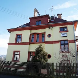 pension-lada.karlovyvary-hotels.com/